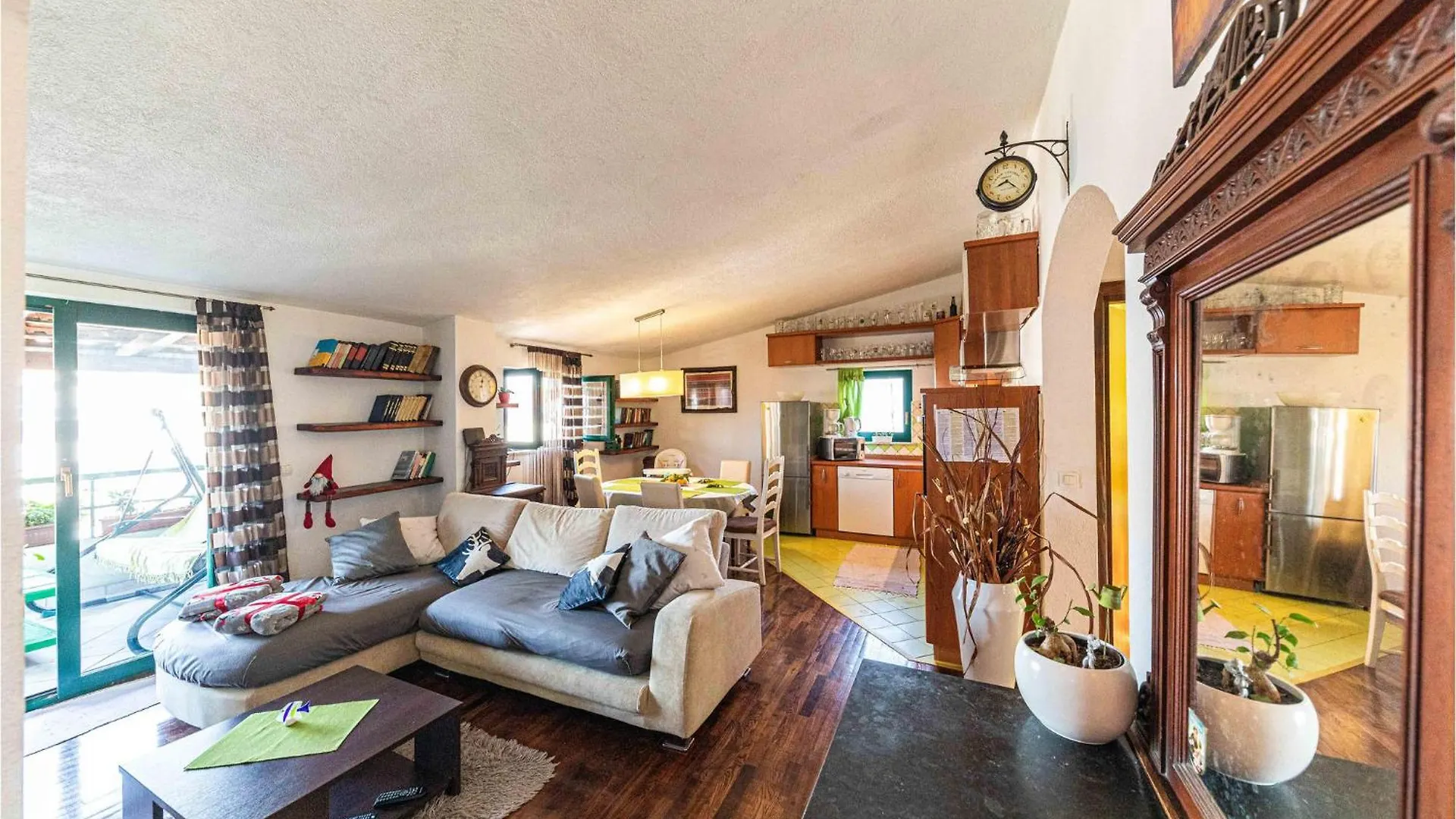 2 Bedroom Lovely Apartment In Mastrinka Trogir 0*,  Chorvatsko